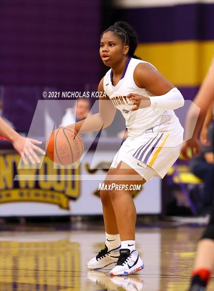 Thumbnail 2 in Troy vs. Lynwood photogallery.