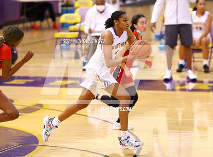Thumbnail 1 in Troy vs. Lynwood photogallery.