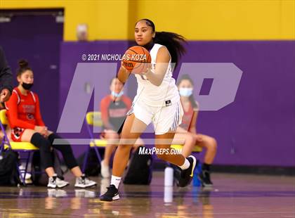 Thumbnail 1 in Troy vs. Lynwood photogallery.
