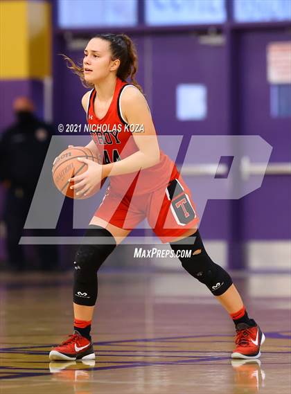 Thumbnail 3 in Troy vs. Lynwood photogallery.