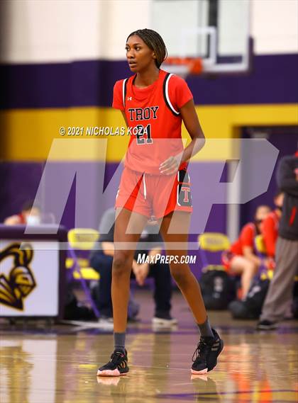 Thumbnail 3 in Troy vs. Lynwood photogallery.