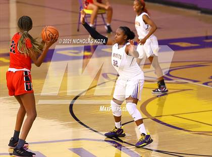 Thumbnail 3 in Troy vs. Lynwood photogallery.