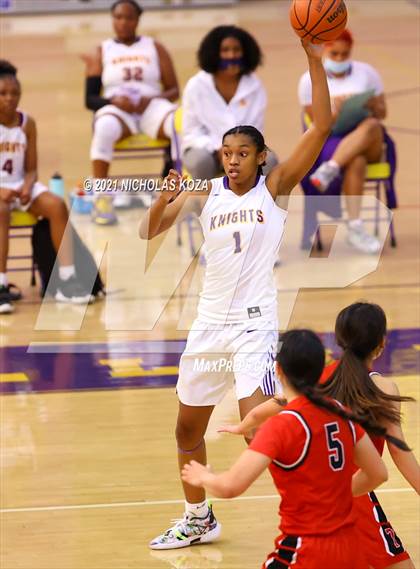 Thumbnail 2 in Troy vs. Lynwood photogallery.