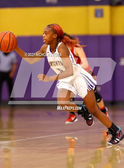 Thumbnail 1 in Troy vs. Lynwood photogallery.