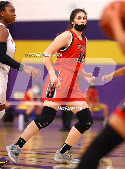 Thumbnail 2 in Troy vs. Lynwood photogallery.