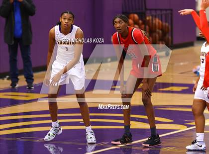 Thumbnail 1 in Troy vs. Lynwood photogallery.