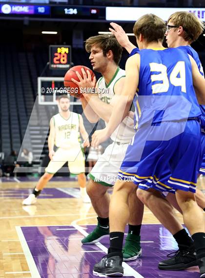 Thumbnail 2 in Rio Americano vs. Del Campo photogallery.