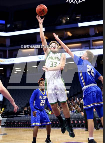 Thumbnail 1 in Rio Americano vs. Del Campo photogallery.