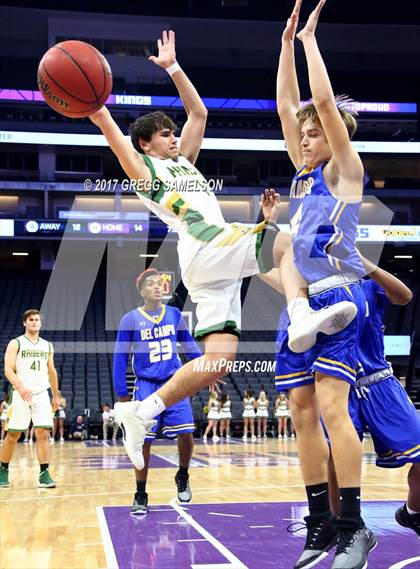 Thumbnail 3 in Rio Americano vs. Del Campo photogallery.