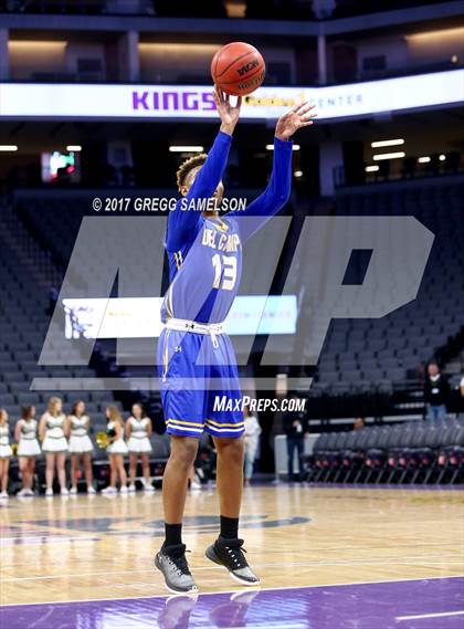 Thumbnail 1 in Rio Americano vs. Del Campo photogallery.