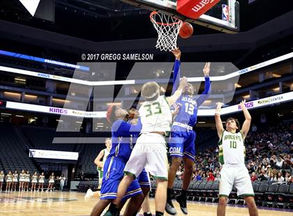 Thumbnail 2 in Rio Americano vs. Del Campo photogallery.