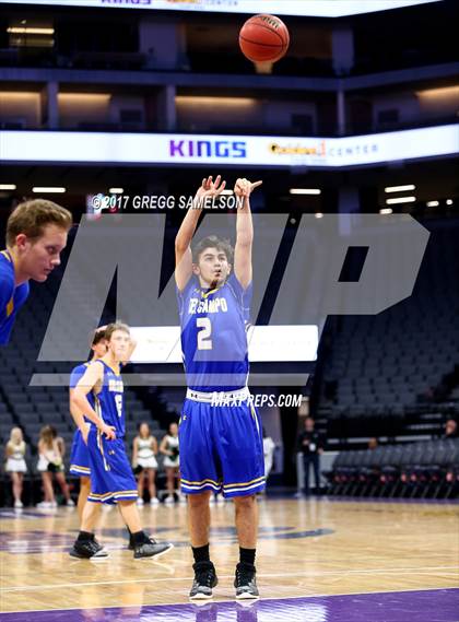 Thumbnail 2 in Rio Americano vs. Del Campo photogallery.