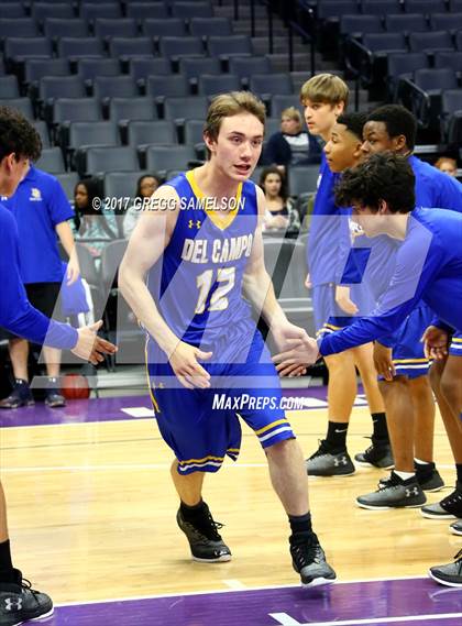 Thumbnail 3 in Rio Americano vs. Del Campo photogallery.