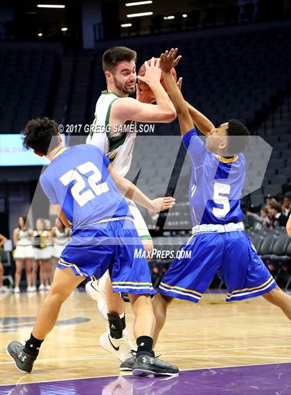 Thumbnail 2 in Rio Americano vs. Del Campo photogallery.