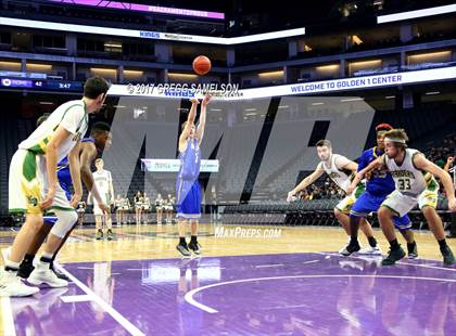 Thumbnail 2 in Rio Americano vs. Del Campo photogallery.