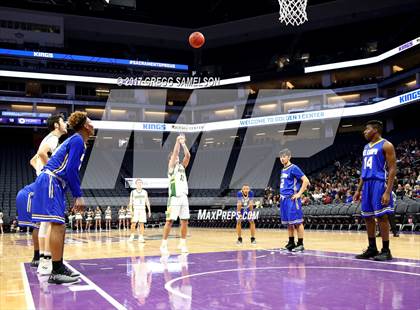 Thumbnail 1 in Rio Americano vs. Del Campo photogallery.