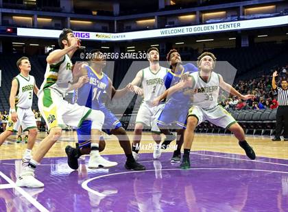 Thumbnail 3 in Rio Americano vs. Del Campo photogallery.