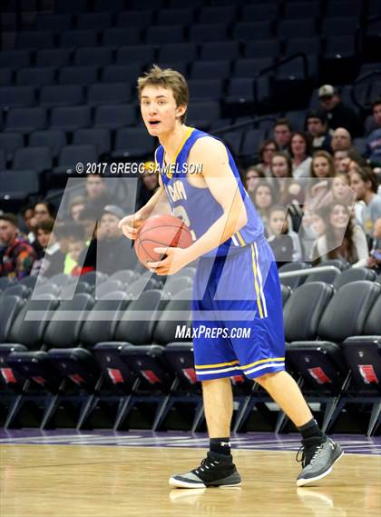 Thumbnail 3 in Rio Americano vs. Del Campo photogallery.
