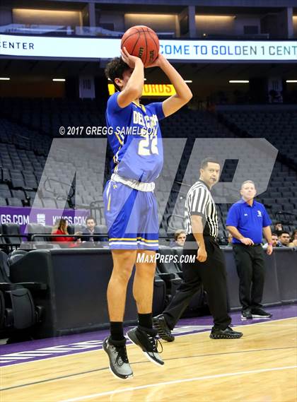 Thumbnail 2 in Rio Americano vs. Del Campo photogallery.