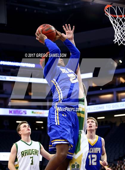 Thumbnail 1 in Rio Americano vs. Del Campo photogallery.