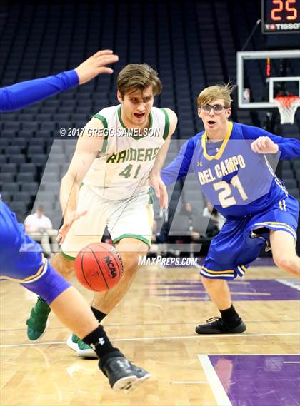 Thumbnail 1 in Rio Americano vs. Del Campo photogallery.