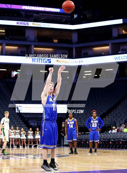 Thumbnail 1 in Rio Americano vs. Del Campo photogallery.
