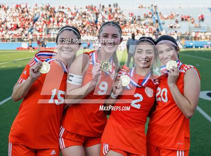 Thumbnail 1 in Davenport vs. Celina (UIL 4A Soccer Division I Final Medal Ceremony) photogallery.