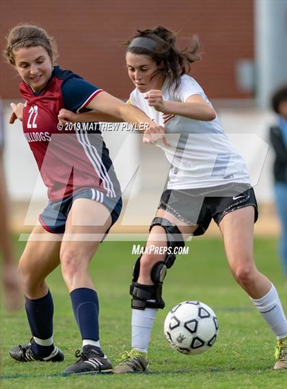 Thumbnail 2 in Southeast Guilford vs. Terry Sanford (NCHSAA 3A 2nd Round Playoff) photogallery.