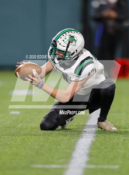 Thumbnail 3 in Martin vs. Southlake Carroll (UIL 6A Division 1 Regional Semifinal) photogallery.