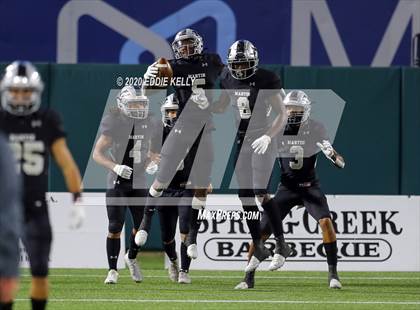 Thumbnail 2 in Martin vs. Southlake Carroll (UIL 6A Division 1 Regional Semifinal) photogallery.