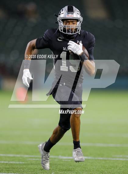 Thumbnail 2 in Martin vs. Southlake Carroll (UIL 6A Division 1 Regional Semifinal) photogallery.