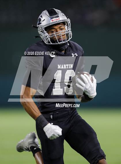 Thumbnail 2 in Martin vs. Southlake Carroll (UIL 6A Division 1 Regional Semifinal) photogallery.