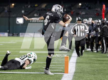 Thumbnail 3 in Martin vs. Southlake Carroll (UIL 6A Division 1 Regional Semifinal) photogallery.