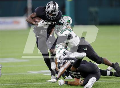 Thumbnail 2 in Martin vs. Southlake Carroll (UIL 6A Division 1 Regional Semifinal) photogallery.