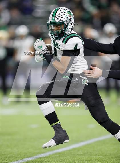 Thumbnail 2 in Martin vs. Southlake Carroll (UIL 6A Division 1 Regional Semifinal) photogallery.