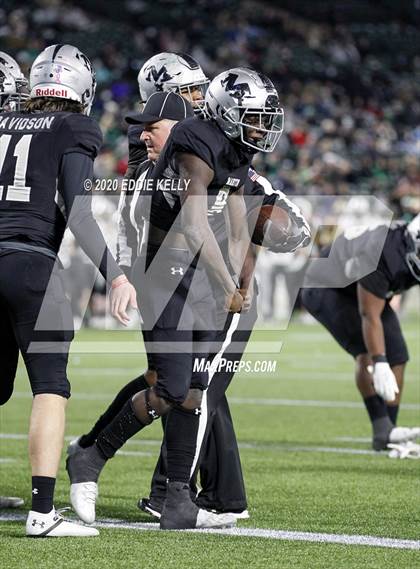 Thumbnail 1 in Martin vs. Southlake Carroll (UIL 6A Division 1 Regional Semifinal) photogallery.