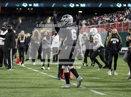 Thumbnail 2 in Martin vs. Southlake Carroll (UIL 6A Division 1 Regional Semifinal) photogallery.