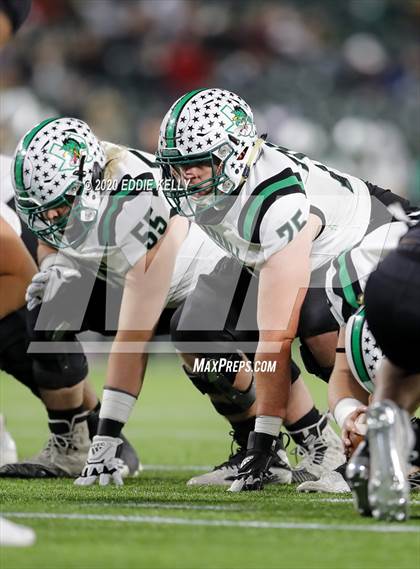 Thumbnail 3 in Martin vs. Southlake Carroll (UIL 6A Division 1 Regional Semifinal) photogallery.