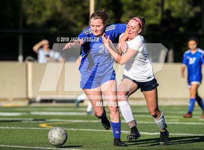 Thumbnail 2 in El Segundo @ Viewpoint (CIFSS D4 Playoff) photogallery.