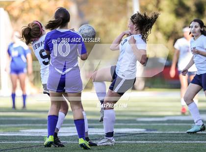 Thumbnail 1 in El Segundo @ Viewpoint (CIFSS D4 Playoff) photogallery.