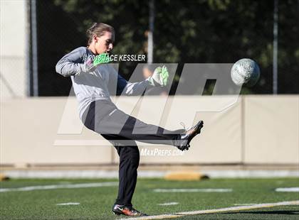 Thumbnail 2 in El Segundo @ Viewpoint (CIFSS D4 Playoff) photogallery.