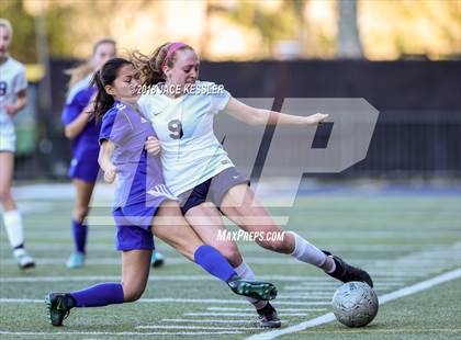 Thumbnail 3 in El Segundo @ Viewpoint (CIFSS D4 Playoff) photogallery.