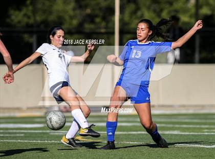 Thumbnail 2 in El Segundo @ Viewpoint (CIFSS D4 Playoff) photogallery.