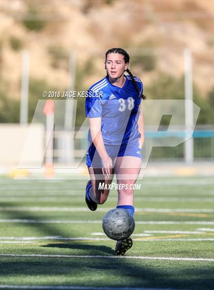 Thumbnail 3 in El Segundo @ Viewpoint (CIFSS D4 Playoff) photogallery.