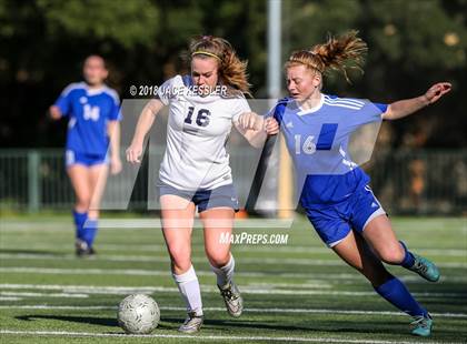 Thumbnail 3 in El Segundo @ Viewpoint (CIFSS D4 Playoff) photogallery.