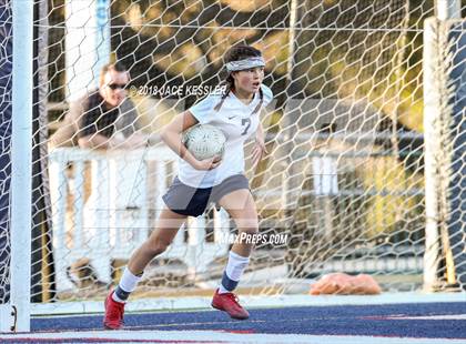 Thumbnail 3 in El Segundo @ Viewpoint (CIFSS D4 Playoff) photogallery.
