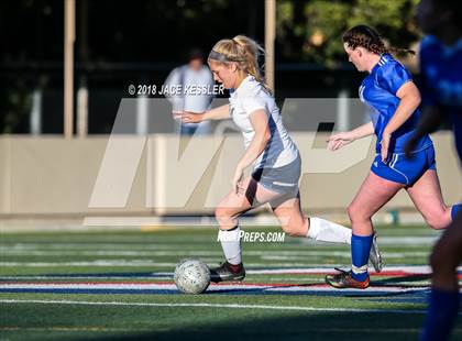 Thumbnail 3 in El Segundo @ Viewpoint (CIFSS D4 Playoff) photogallery.