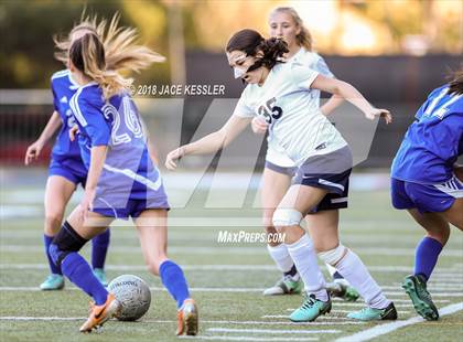 Thumbnail 3 in El Segundo @ Viewpoint (CIFSS D4 Playoff) photogallery.