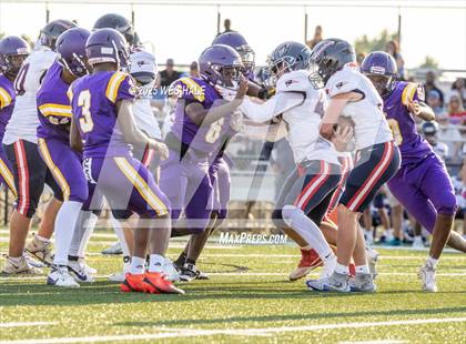 Thumbnail 3 in Lewisburg @ DeSoto Central photogallery.