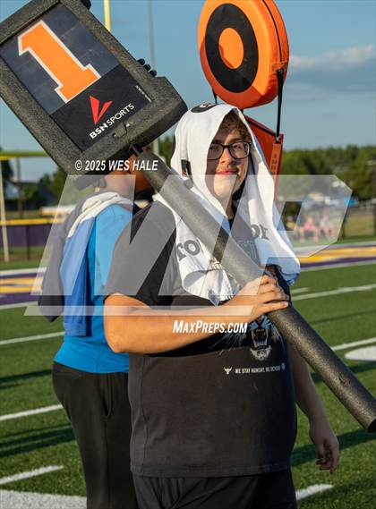 Thumbnail 1 in Lewisburg @ DeSoto Central photogallery.